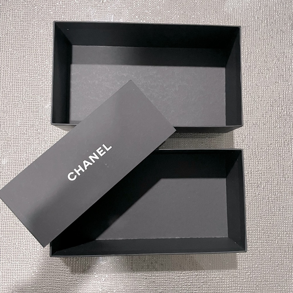 Chanel Sunglasses box